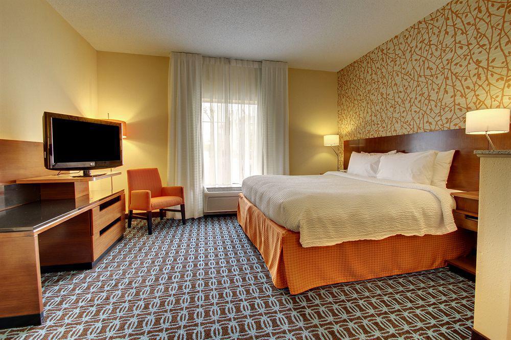 Fairfield Inn And Suites Charleston North/University Area Βόρειο Τσάρλεστον Εξωτερικό φωτογραφία