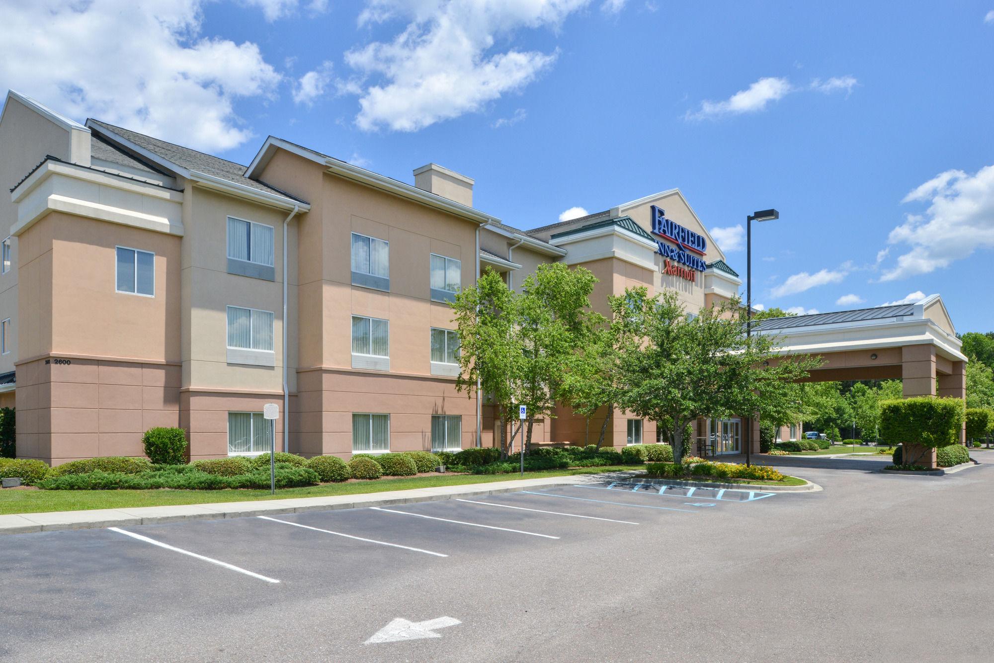 Fairfield Inn And Suites Charleston North/University Area Βόρειο Τσάρλεστον Εξωτερικό φωτογραφία