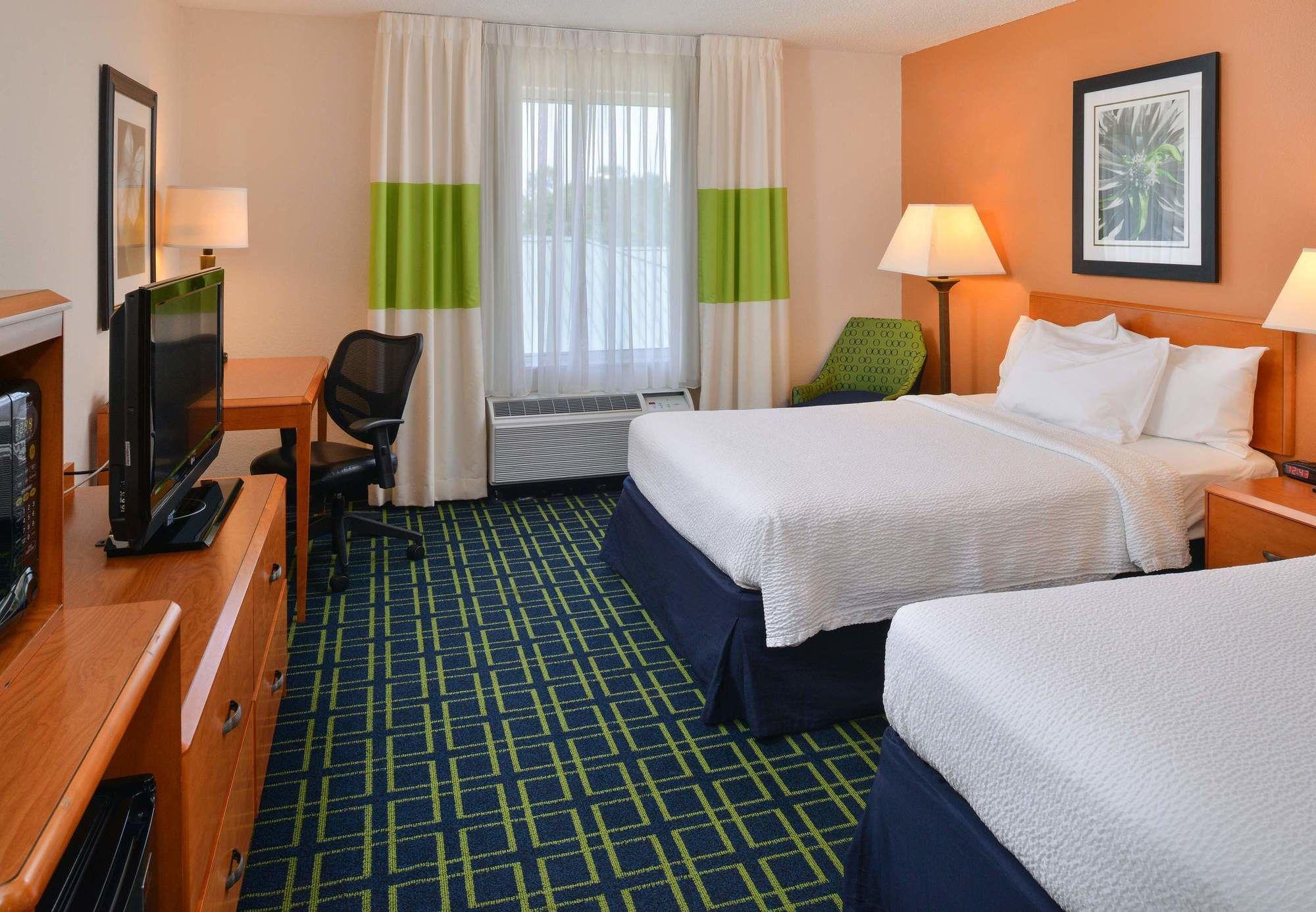 Fairfield Inn And Suites Charleston North/University Area Βόρειο Τσάρλεστον Εξωτερικό φωτογραφία