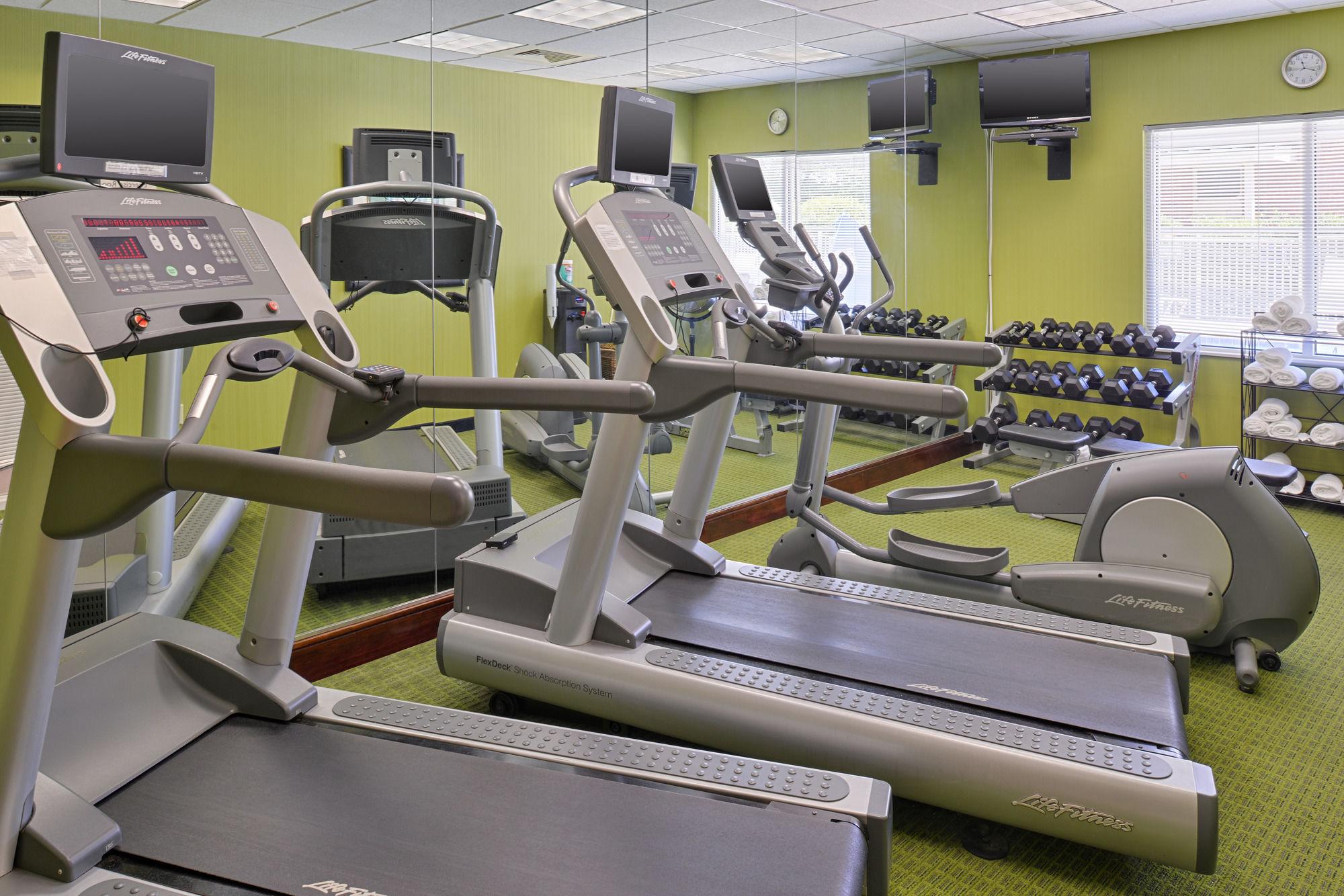 Fairfield Inn And Suites Charleston North/University Area Βόρειο Τσάρλεστον Εξωτερικό φωτογραφία