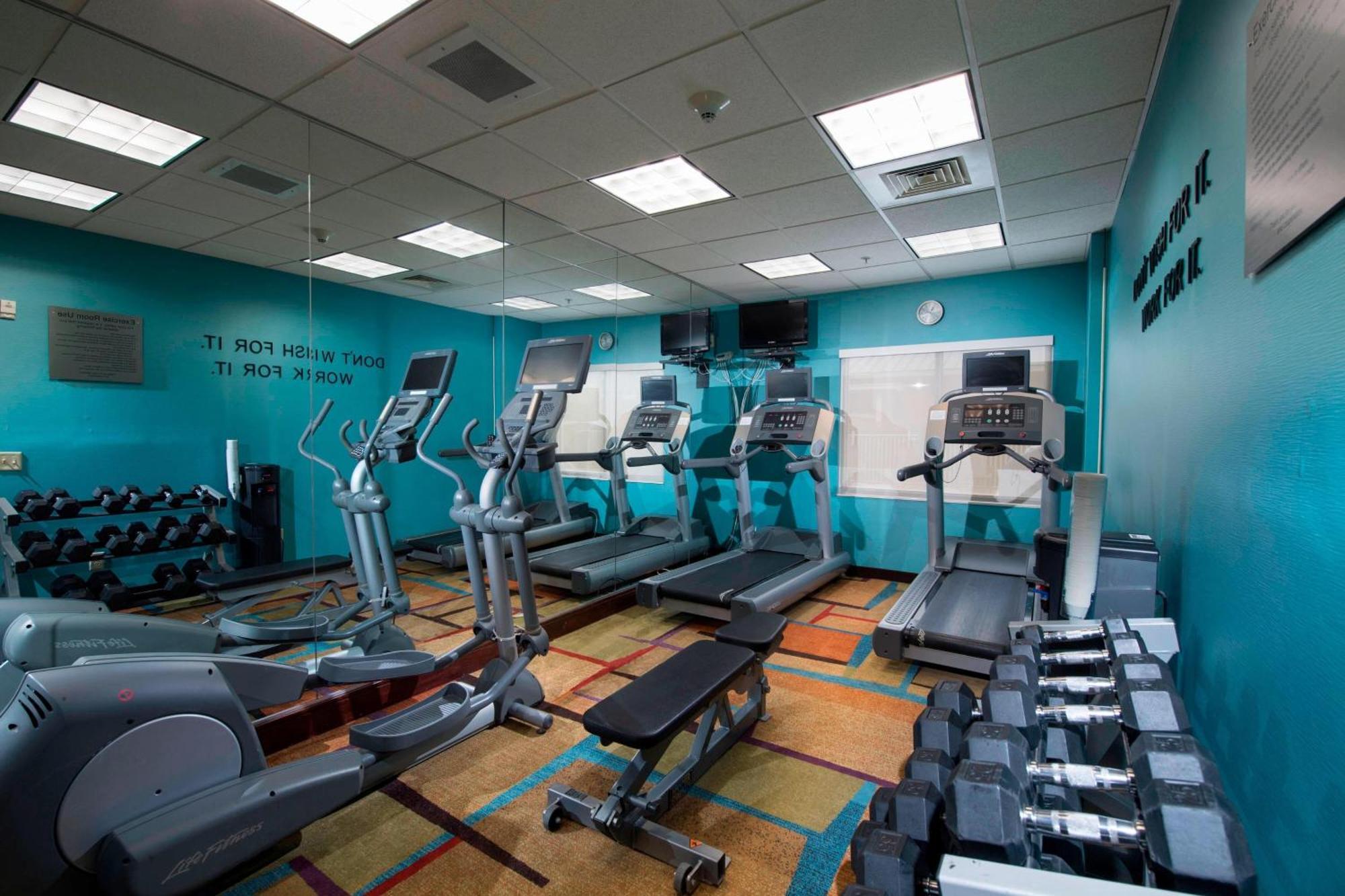 Fairfield Inn And Suites Charleston North/University Area Βόρειο Τσάρλεστον Εξωτερικό φωτογραφία