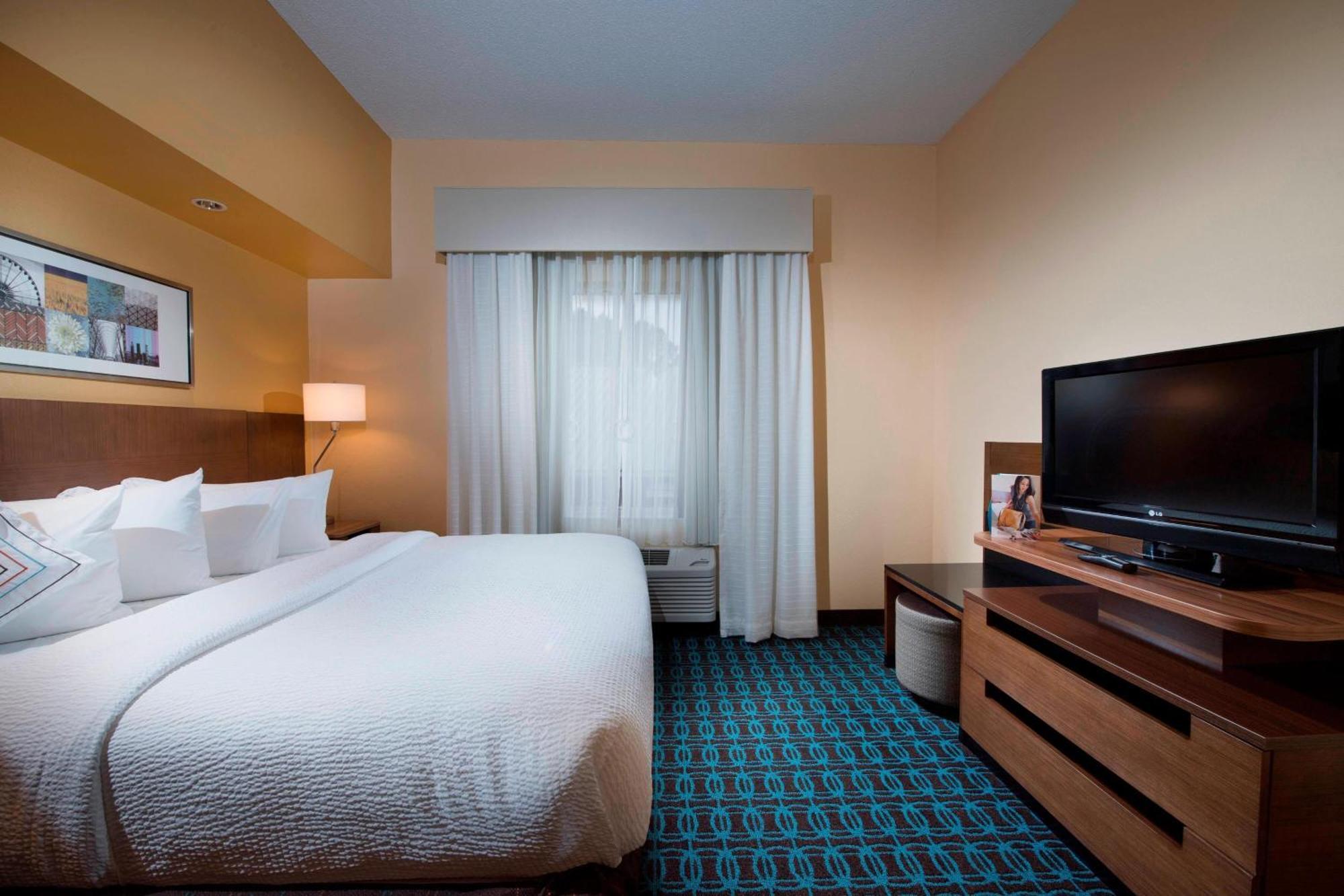 Fairfield Inn And Suites Charleston North/University Area Βόρειο Τσάρλεστον Εξωτερικό φωτογραφία
