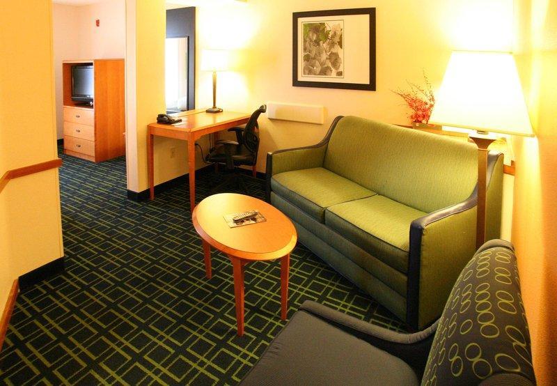 Fairfield Inn And Suites Charleston North/University Area Βόρειο Τσάρλεστον Εξωτερικό φωτογραφία